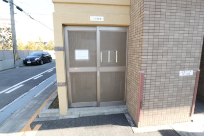 【エントランス】 | プロヴァンス