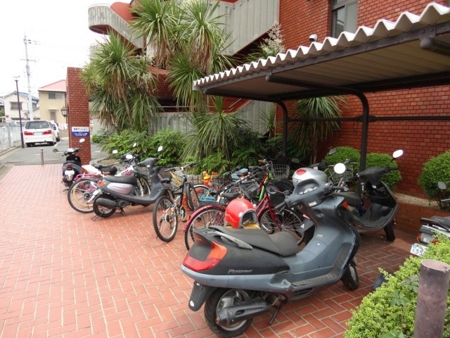 ロイヤルハイツ本多聞のその他共用部分