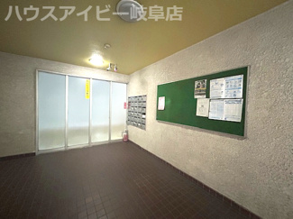 【その他共用部分】 | 東金宝町！チサンマンション2階部分！最寄りのバス停徒歩1分！新岐阜駅まで徒歩7分！店舗・事務所OK！ | 東金宝町！チサンマンション2階部分！最寄りのバス停徒歩1分！新岐阜駅まで徒歩7分！店舗・事務所OK！