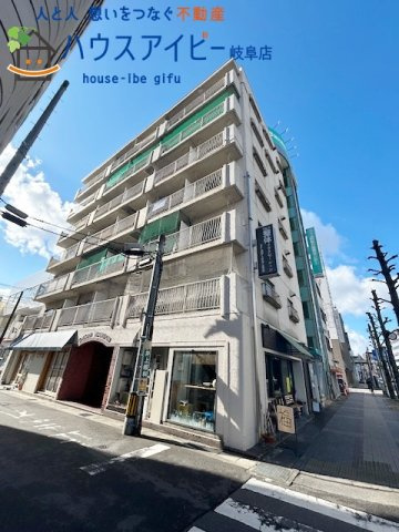 東金宝町！チサンマンション2階部分！最寄りのバス停徒歩1分！新岐阜駅まで徒歩7分！店舗・事務所OK！215の画像