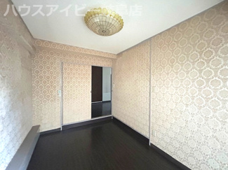 【洋室】 | 東金宝町！チサンマンション2階部分！最寄りのバス停徒歩1分！新岐阜駅まで徒歩7分！店舗・事務所OK！ | 東金宝町！チサンマンション2階部分！最寄りのバス停徒歩1分！新岐阜駅まで徒歩7分！店舗・事務所OK！