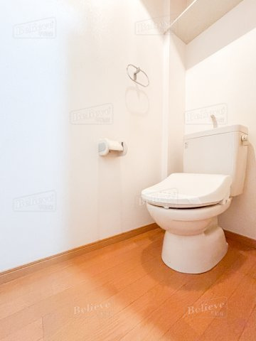 サンフィールドⅡのトイレ|嬉しい温水洗浄便座付き♪