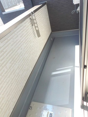 ジーメゾン明石魚住1のバルコニー