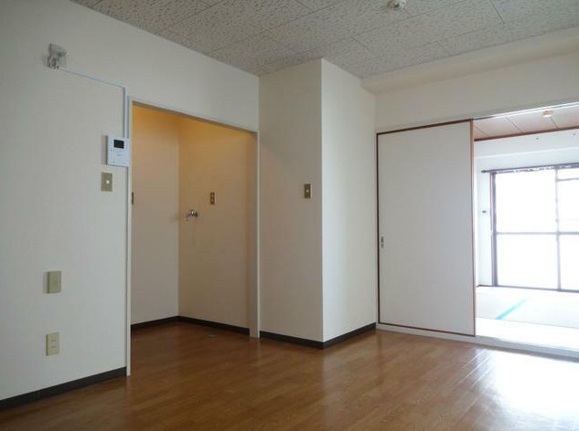 プラスパラス・ヒラノの居間・リビング