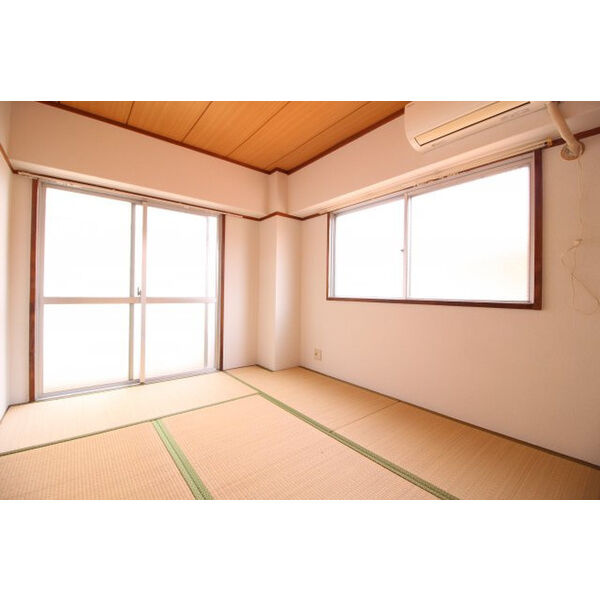 パーソナルハイツ垂水の和室