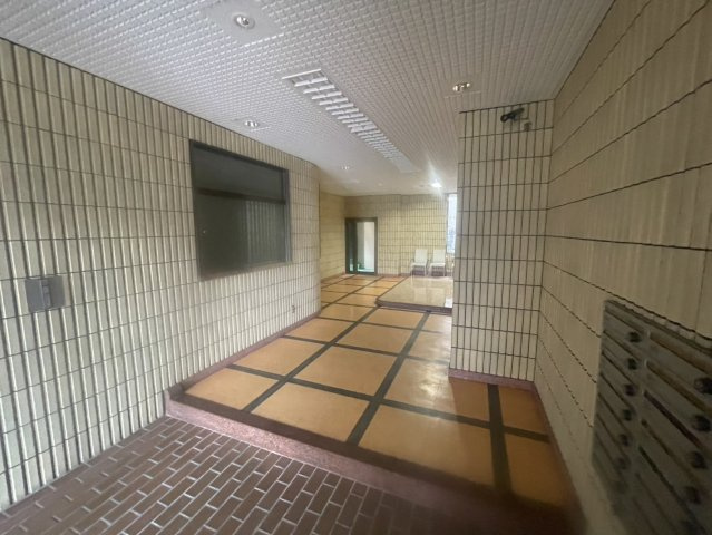 JPレジデンス新大宮のロビー
