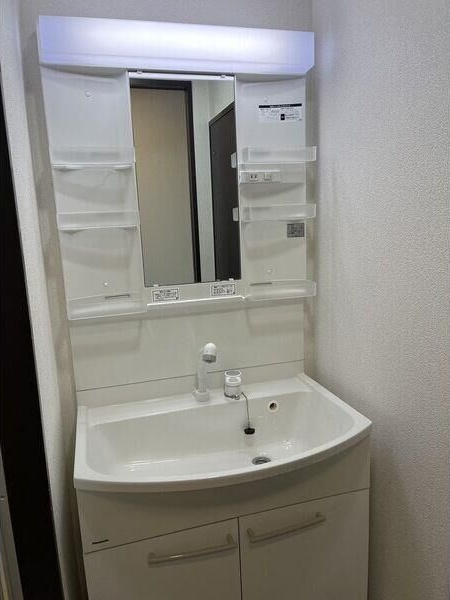 サンフラッツ新大阪本館の洗面所