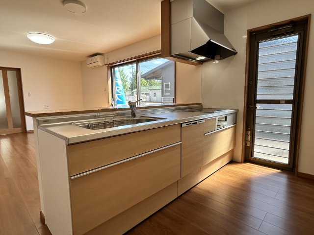 都城市平江町の中古一戸建のキッチン