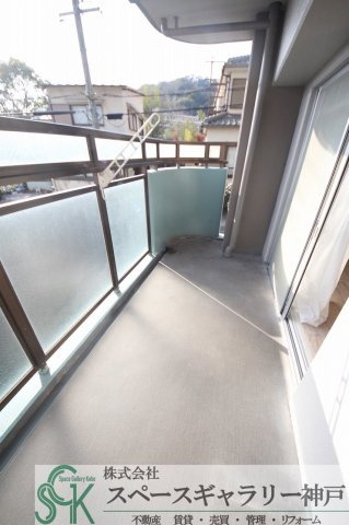 明泉寺シティコートのバルコニー|※お部屋により仕様が異なる場合があります。
