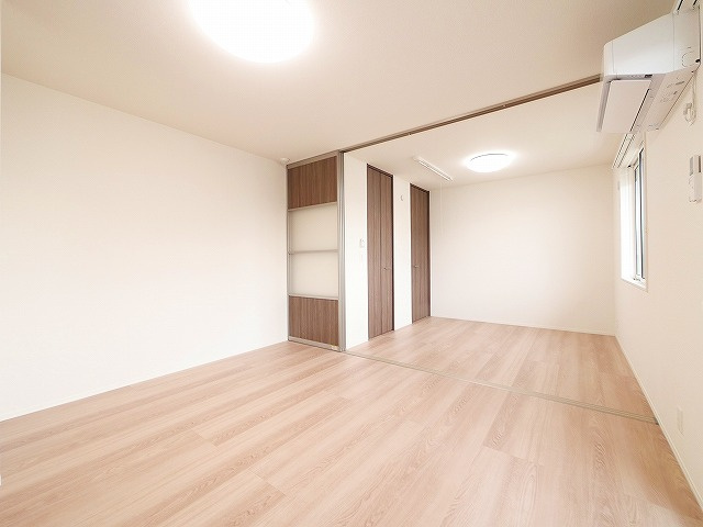 シャローゲートの洋室|きれいな洋室です