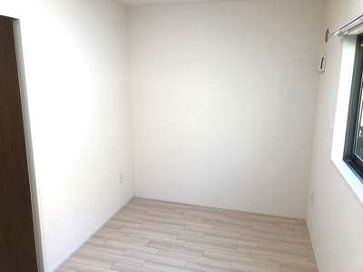 【寝室】 | ブルーローズ