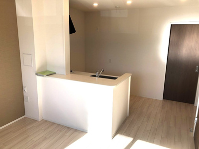 【居間・リビング】 | ブルーローズ