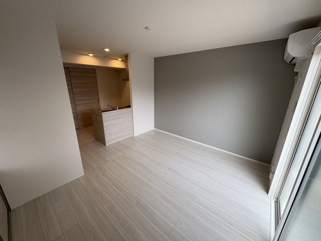 ソリッソ大久保町西嶋の居間・リビング