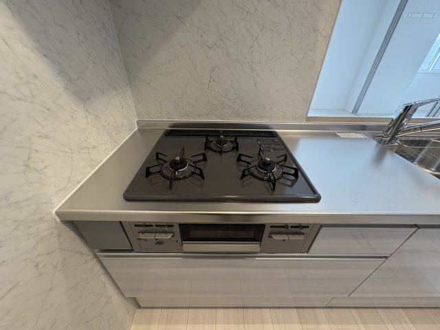 ソリッソ大久保町西嶋のキッチン