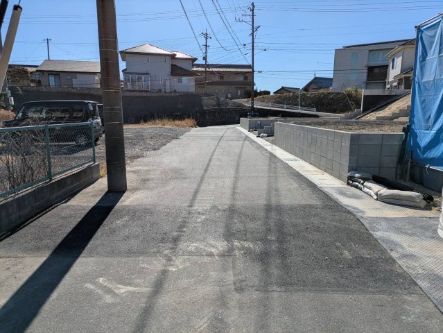常滑市陶郷町1丁目　売地の前面道路含む現地写真|前面道路
　東側4.6ｍ公道接道