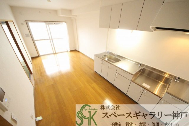 王塚西シティコートの居間・リビング|※お部屋により仕様が異なる場合があります。