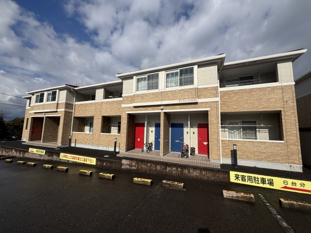 サンプリンセス中村Cの外観