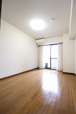 【洋室】 | エルコグランドマンション2階