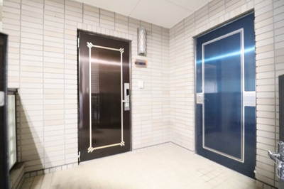 【玄関】 | エルコグランドマンション2階