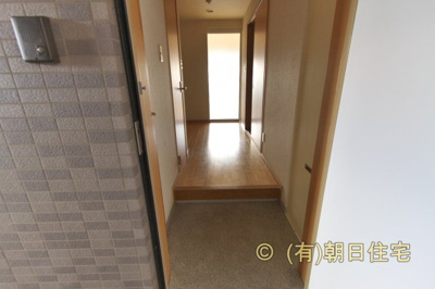 【玄関】 | サンマリン新広