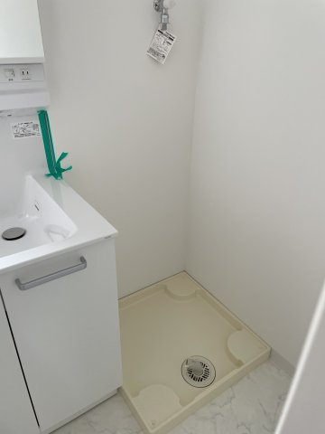 ReGLOSS城下の洗面所