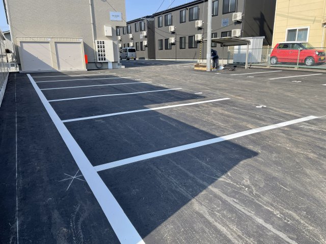 ReGLOSS城下の駐車場