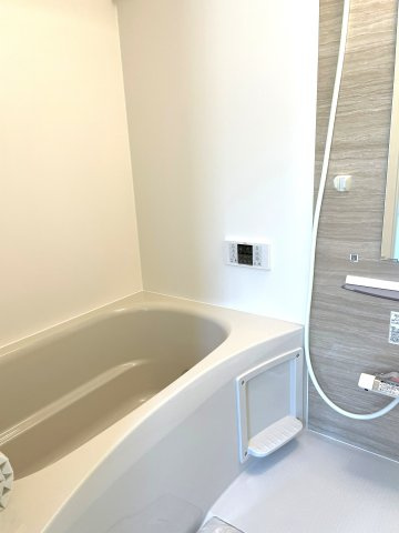 ReGLOSS城下の浴室