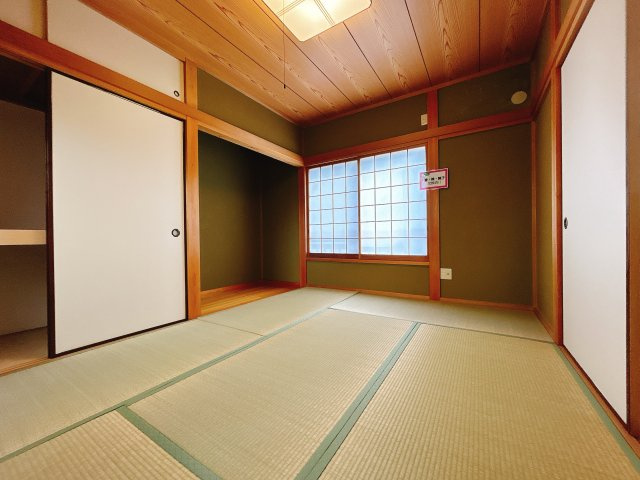 熊谷市円光2丁目の和室|※未公開物件多数あります！
買取・物件探し・リフォーム・リノベ・管理何でもご相談下さい！
