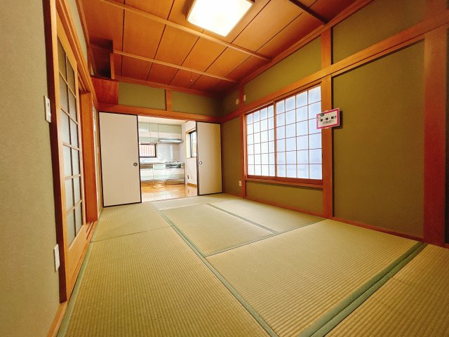 熊谷市円光2丁目の和室|※未公開物件多数あります！
買取・物件探し・リフォーム・リノベ・管理何でもご相談下さい！
