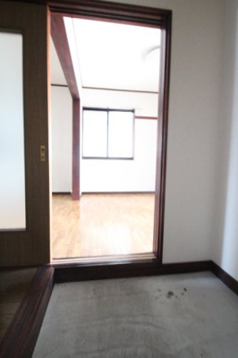 【玄関】 | コントラストD