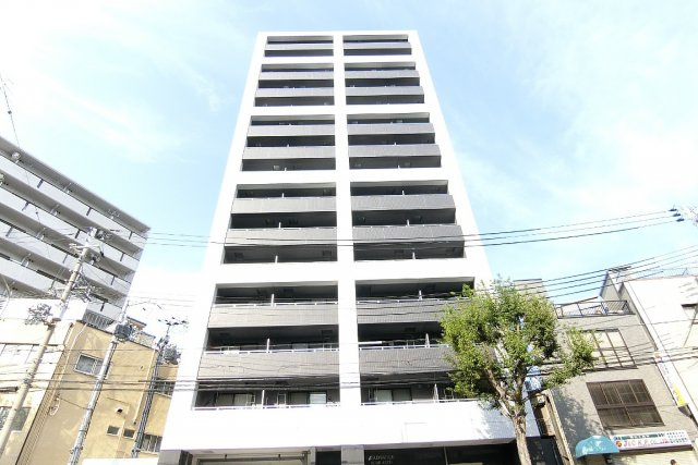 アドバンス神戸アルティスの外観