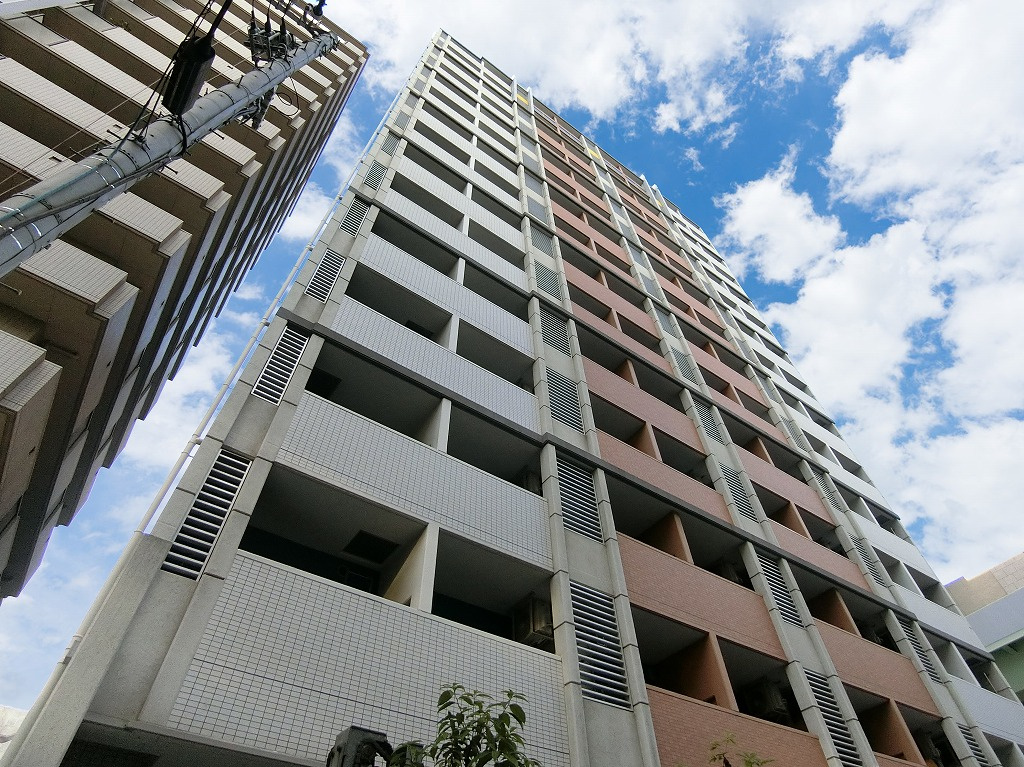 神戸市中央区磯辺通３丁目の賃貸マンションの外観