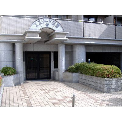 神戸市中央区琴ノ緒町２丁目の賃貸マンションの内装