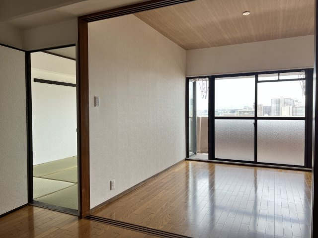 【洋室】 | グラン・ドムール堺ザビエル公園