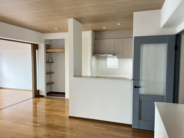 【居間・リビング】 | グラン・ドムール堺ザビエル公園