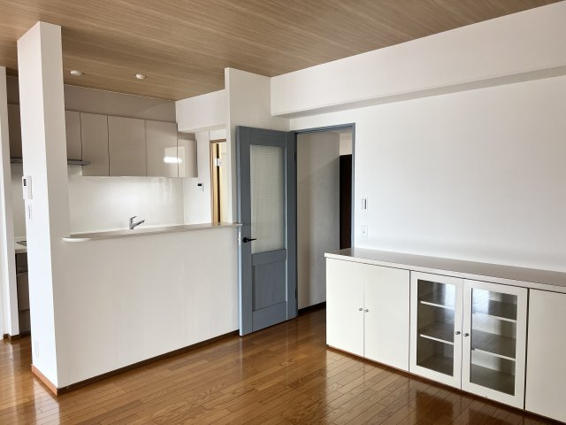 【居間・リビング】 | グラン・ドムール堺ザビエル公園