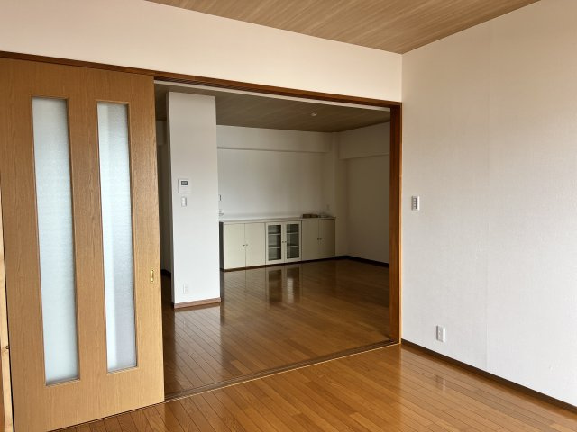 【洋室】 | グラン・ドムール堺ザビエル公園