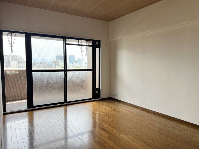 【洋室】 | グラン・ドムール堺ザビエル公園