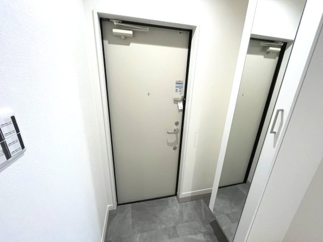 　リアフラッツ香里園NORTHの玄関