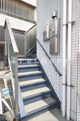 【エントランス】 | エムズステージ