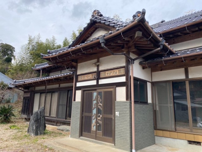 【外観】 | ≪平屋の日本家屋≫　成田市松子　古民家風！ | 日本家屋の平屋建てです。