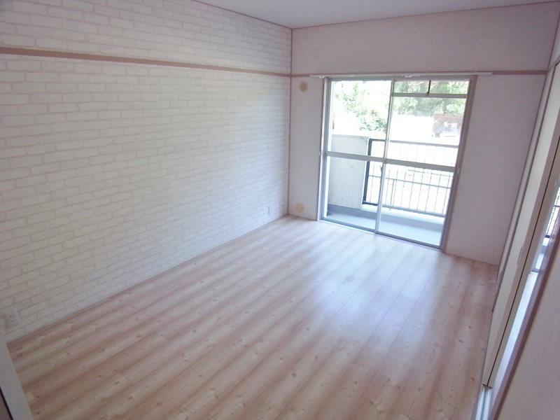 森本マンションの寝室