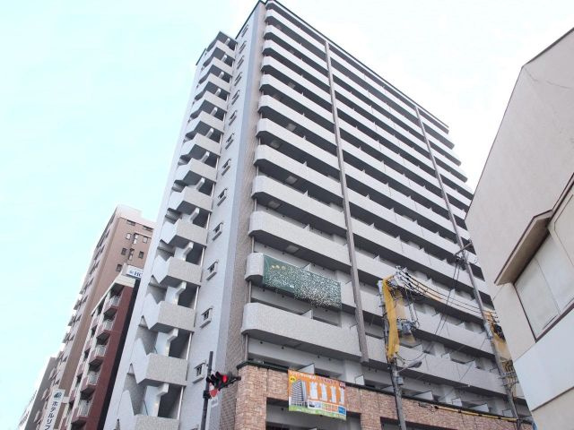 スプランディッド難波Ⅰのエントランス