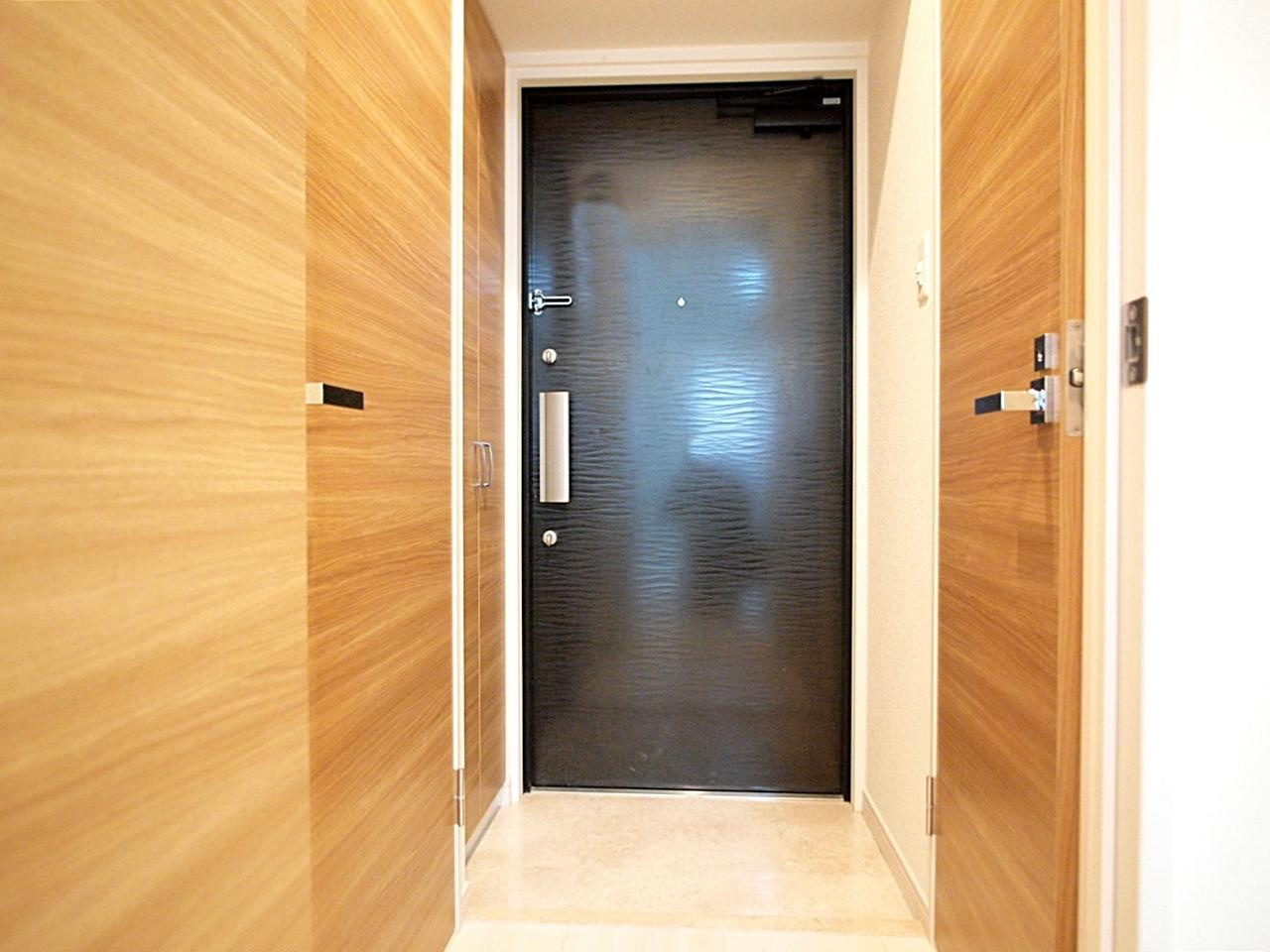 スプランディッド難波Ⅰの玄関