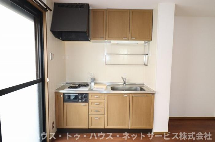 ハイカムール上本郷のキッチン