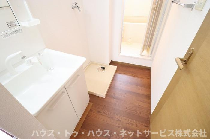 ハイカムール上本郷の洗面所