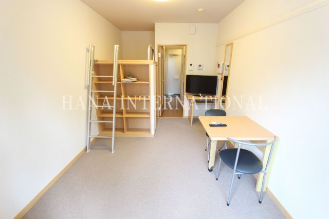 レオパレスコスモＭＫの居間・リビング|類似物件参考画像です。