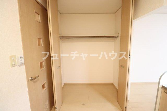 ロイヤルシティ　Ａの収納