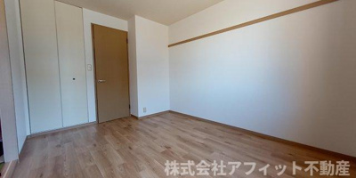 【その他】 | ローズロード多治米 | 洋室6帖の収納