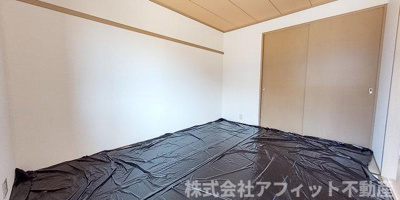 【寝室】 | ローズロード多治米 | 和室6帖